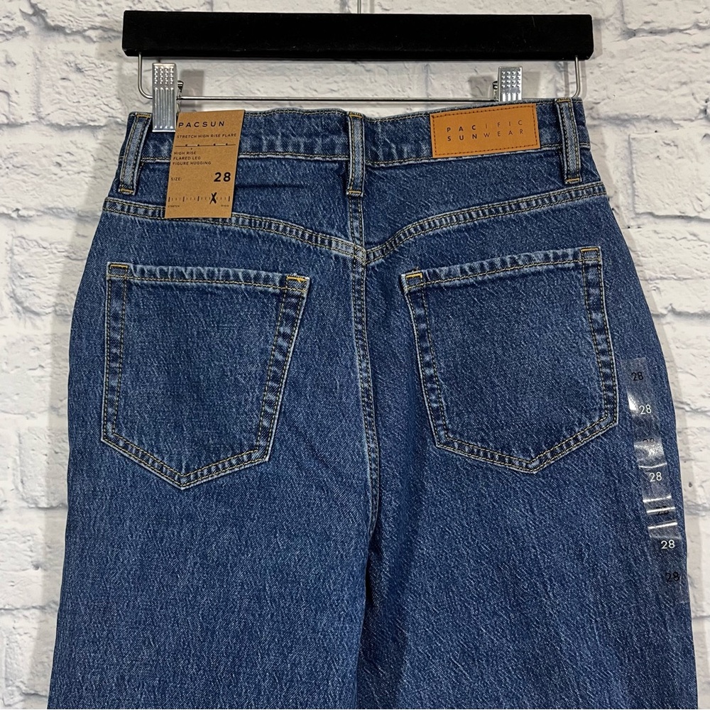 PacSun Women’s Stretch High Rise Flare Jeans - Picture 5 of 9
